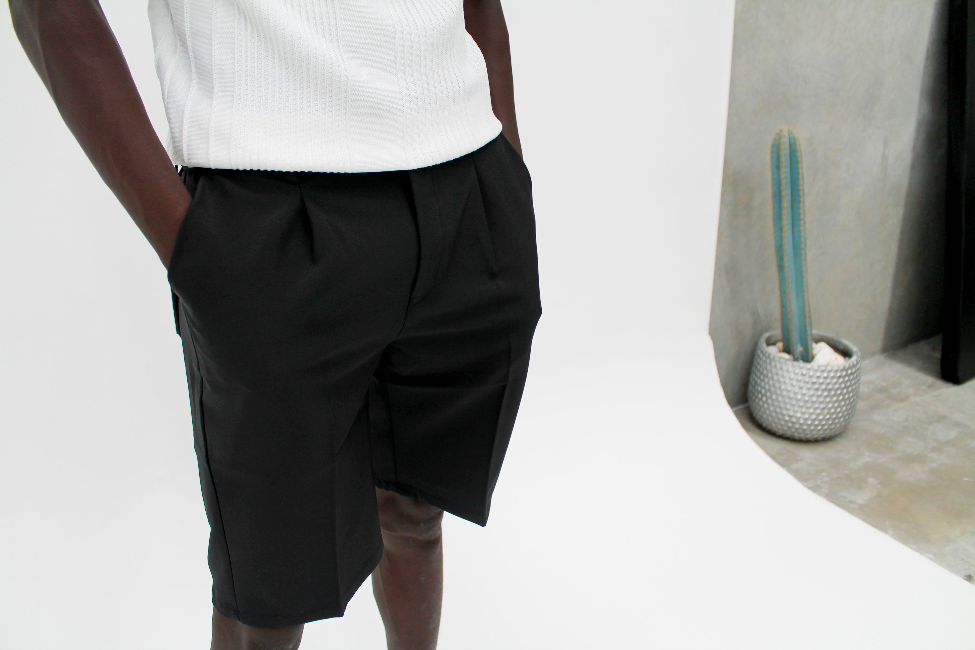 Ombra Shorts | Black